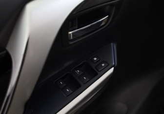 Подержанный автомобиль Mitsubishi Pajero Sport 2019 года (21 фото)