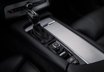 Подержанный автомобиль Volvo XC90 2019 года (21 фото)