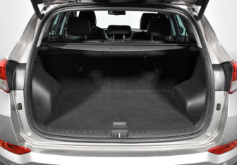 Подержанный автомобиль Hyundai Tucson 2016 года (22 фото)