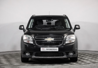 Подержанный автомобиль Chevrolet Orlando 2013 года (2 фото)