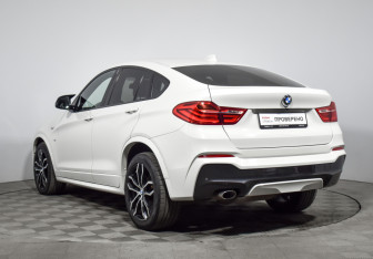 Подержанный автомобиль BMW X4 2015 года (7 фото)