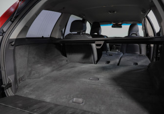 Подержанный автомобиль Volvo XC90 2011 года (26 фото)