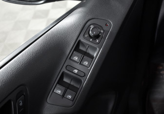 Подержанный автомобиль Volkswagen Tiguan 2016 года (10 фото)