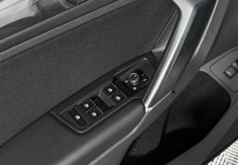 Подержанный автомобиль Volkswagen Tiguan 2017 года (10 фото)