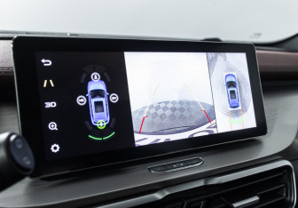 Подержанный автомобиль Geely Coolray 2022 года (20 фото)