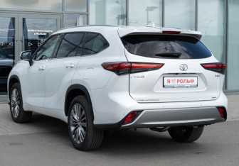 Новый Toyota Highlander 2026 (5 фото)