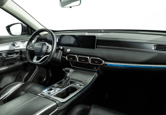 Подержанный автомобиль Jetour X70 2023 года (9 фото)