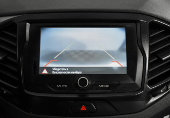 Подержанный автомобиль LADA (ВАЗ) Vesta Sedan 2017 года (16 фото)