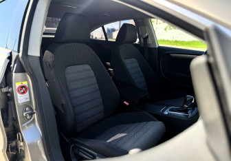 Подержанный автомобиль Volkswagen Passat CC 2011 года (17 фото)