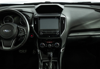 Подержанный автомобиль Subaru Forester Suv 2021 года (14 фото)