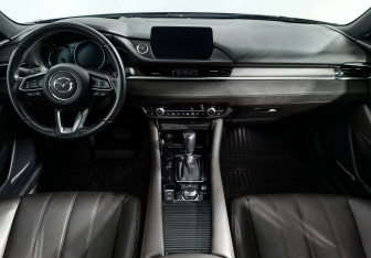 Подержанный автомобиль Mazda 6 Sedan 2023 года (14 фото)