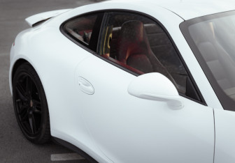 Подержанный автомобиль Porsche 911 Coupe 2013 года (10 фото)