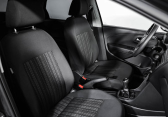 Подержанный автомобиль Volkswagen Polo Sedan 2018 года (17 фото)