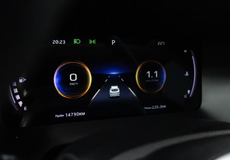 Подержанный автомобиль Москвич 6 2023 года (12 фото)