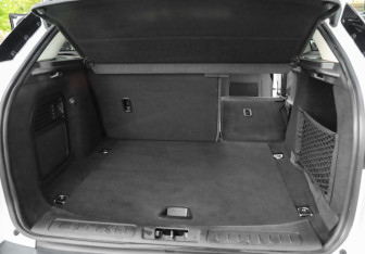 Подержанный автомобиль Land Rover Range Rover Evoque 2012 года (32 фото)