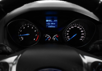 Подержанный автомобиль Ford Focus Hatchback 2013 года (20 фото)