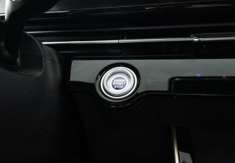 Подержанный автомобиль Omoda C5 2023 года (22 фото)