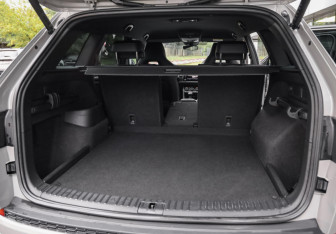 Подержанный автомобиль Skoda Kodiaq 2022 года (30 фото)