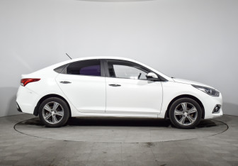 Подержанный автомобиль Hyundai Solaris Sedan 2019 года (4 фото)