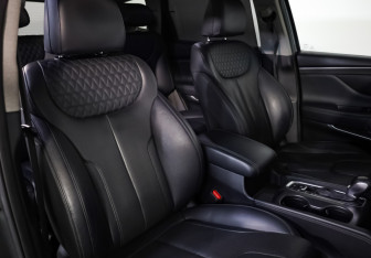 Подержанный автомобиль Hyundai Santa Fe 2018 года (28 фото)