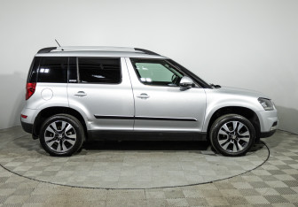 Подержанный автомобиль Skoda Yeti 2015 года (4 фото)
