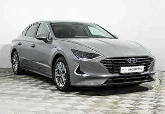 Подержанный автомобиль Hyundai Sonata 2019 года (3 фото)