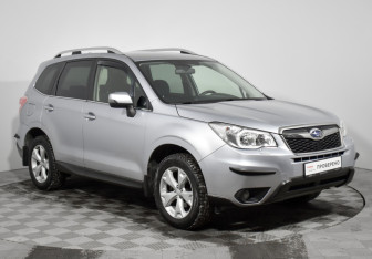 Подержанный автомобиль Subaru Forester Suv 2015 года (3 фото)
