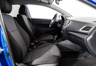 Подержанный автомобиль Hyundai Solaris Sedan 2020 года (18 фото)