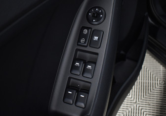 Подержанный автомобиль Kia Cerato Sedan 2014 года (14 фото)