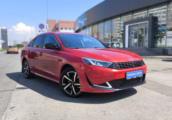 Подержанный автомобиль Kaiyi E5 2023 года (3 фото)