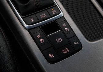 Подержанный автомобиль Kia Optima Sedan 2018 года (24 фото)