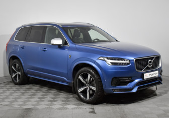 Подержанный автомобиль Volvo XC90 2018 года (3 фото)
