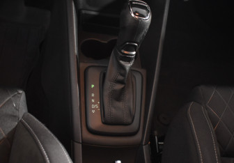 Подержанный автомобиль Skoda Rapid Liftback 2020 года (16 фото)