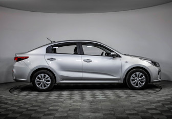 Подержанный автомобиль Kia Rio Sedan 2020 года (4 фото)