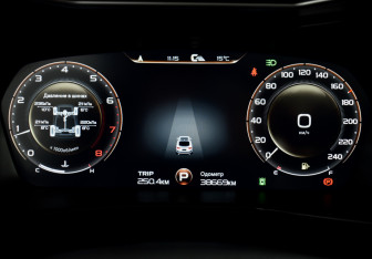 Подержанный автомобиль Geely Tugella 2022 года (24 фото)