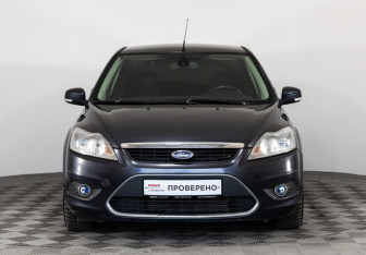 Подержанный автомобиль Ford Focus Hatchback 2008 года (2 фото)