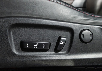 Подержанный автомобиль Lexus RX 2018 года (16 фото)