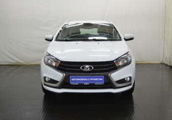 Подержанный автомобиль LADA (ВАЗ) Vesta Wagon 2020 года (2 фото)