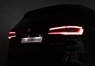 Подержанный автомобиль BMW X5 2020 года (39 фото)