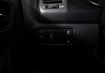 Подержанный автомобиль Kia Cerato Sedan 2013 года (19 фото)