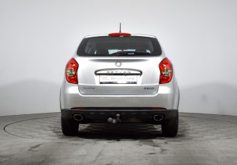Подержанный автомобиль SsangYong Actyon 2013 года (6 фото)