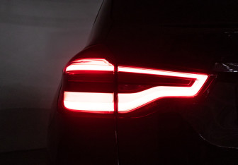 Подержанный автомобиль BMW X3 2020 года (26 фото)