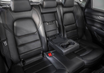 Подержанный автомобиль Mazda CX-5 2021 года (30 фото)