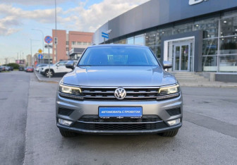 Подержанный автомобиль Volkswagen Tiguan 2017 года (2 фото)