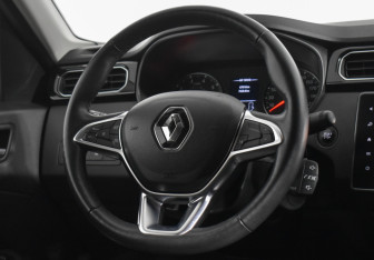 Подержанный автомобиль Renault Arkana 2020 года (14 фото)