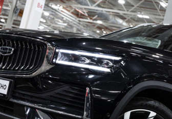 Подержанный автомобиль Geely Monjaro 2024 года (2 фото)