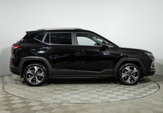 Подержанный автомобиль Москвич 3 2023 года (4 фото)