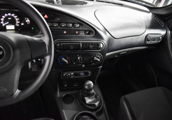 Подержанный автомобиль Chevrolet Niva 2017 года (19 фото)