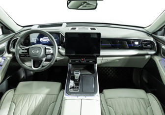 Подержанный автомобиль GAC GS8 2023 года (13 фото)