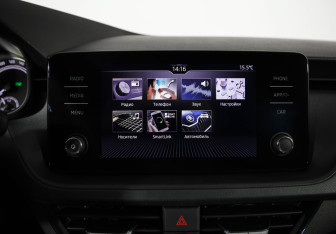 Подержанный автомобиль Skoda Rapid Liftback 2020 года (15 фото)